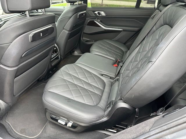 2024 BMW X7 xDrive40i — photo 40 of 48