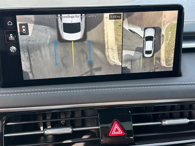 2025 Genesis G70 3.3T Sport Advanced — photo 30 of 39