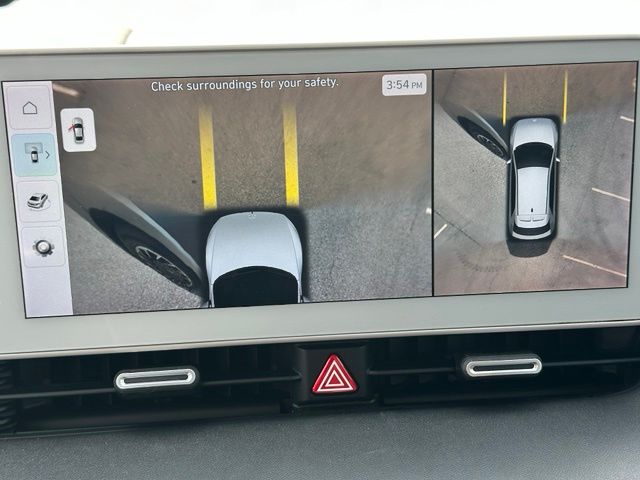 2023 Hyundai IONIQ 5 Limited — photo 33 of 38