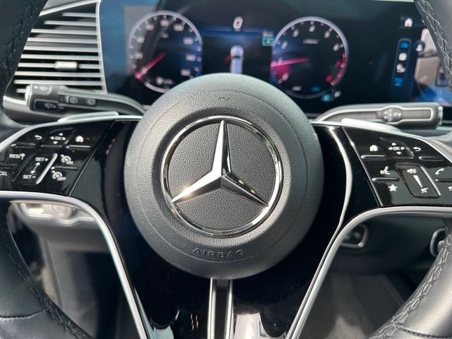 2025 Mercedes-Benz GLE GLE 350 — photo 28 of 30