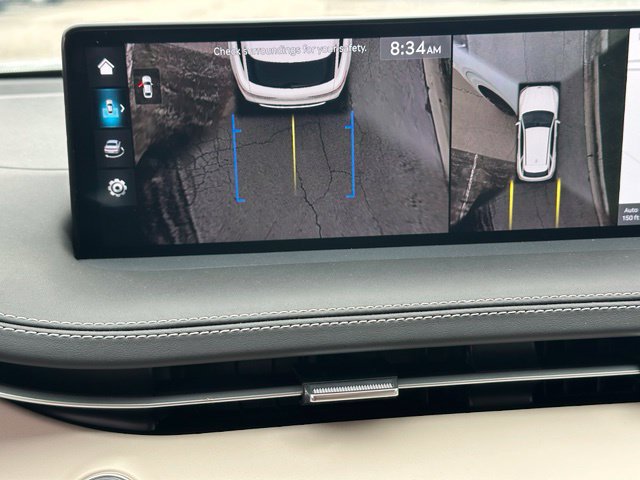2025 Genesis GV70 3.5T Sport — photo 32 of 41
