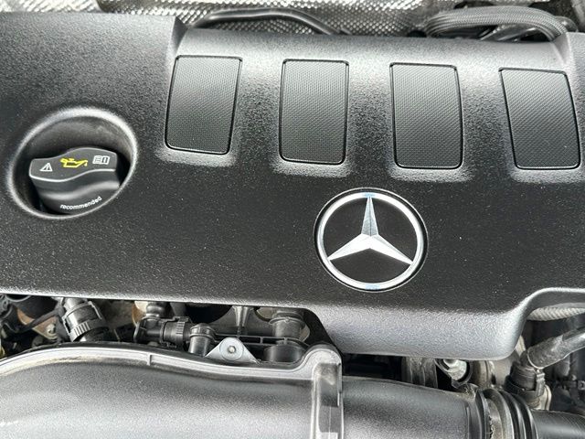 2021 Mercedes-Benz CLA CLA 250 — photo 10 of 27
