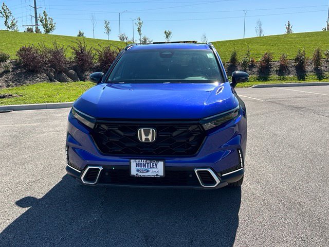 2024 Honda CR-V Hybrid Sport Touring — photo 3 of 31