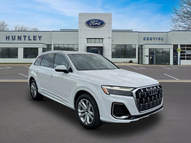 2025 Audi Q7 55 Premium Plus — photo 4 of 34