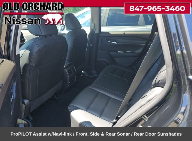 2023 Nissan Rogue SL — photo 8 of 8