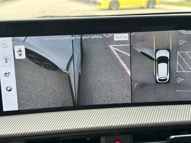 2024 Kia EV6 GT — photo 32 of 37