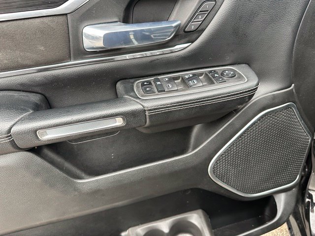 2023 Ram 1500 Laramie — photo 14 of 24