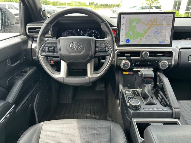 2025 Toyota 4Runner TRD Off-Road Premium — photo 15 of 30