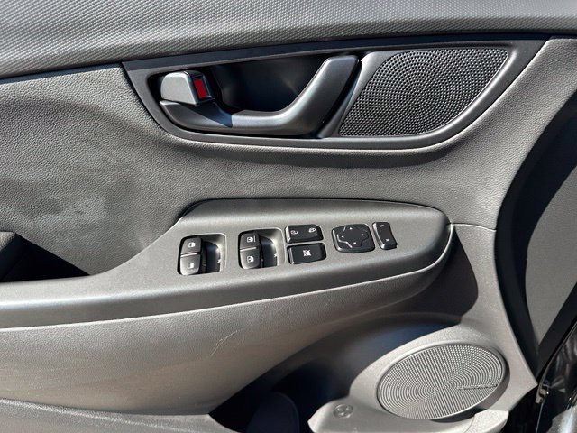2023 Hyundai Kona N Base — photo 18 of 30