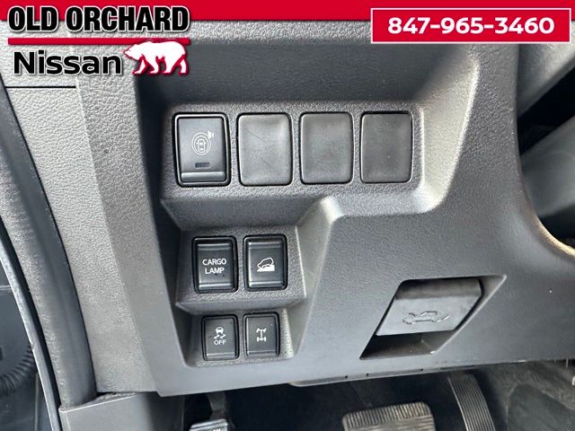 2025 Nissan Frontier PRO-4X — photo 14 of 22