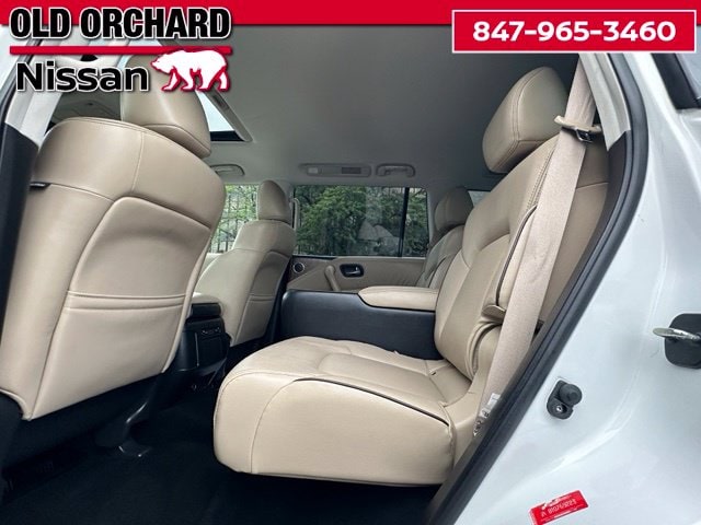 2023 Nissan Armada SL — photo 14 of 24