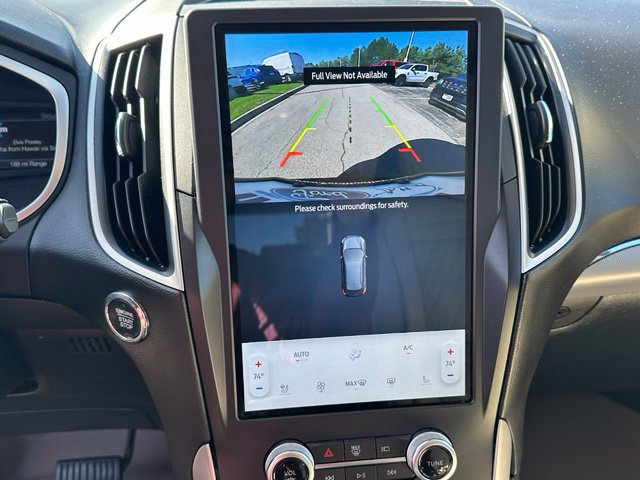 2021 Ford Edge SEL — photo 22 of 25