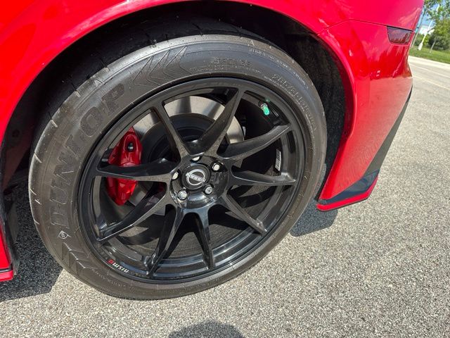 2025 Nissan Z Nismo — photo 14 of 26