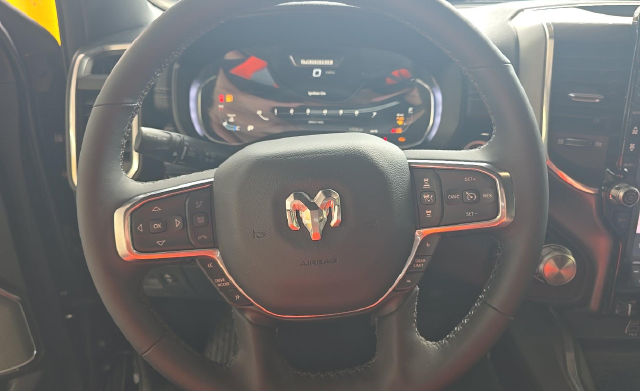 2025 Ram 1500 Laramie — photo 7 of 8