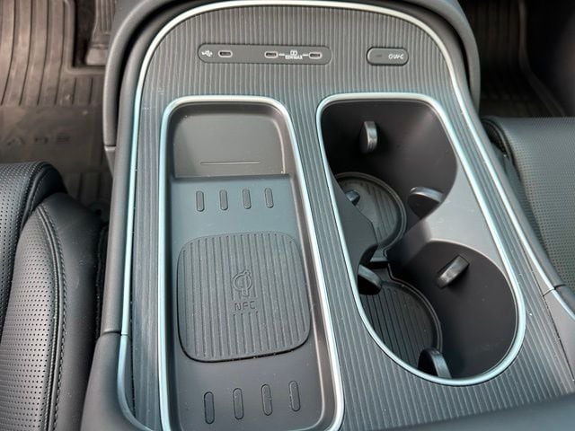 2026 Hyundai Palisade Calligraphy — photo 26 of 43