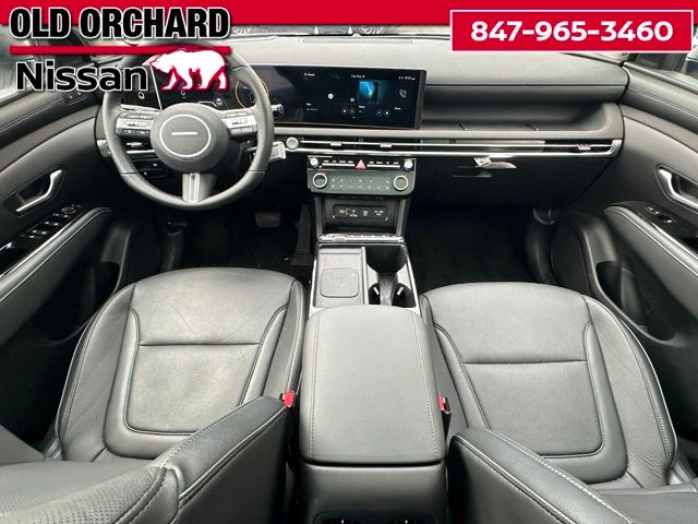 2025 Hyundai Tucson Limited — photo 15 of 22