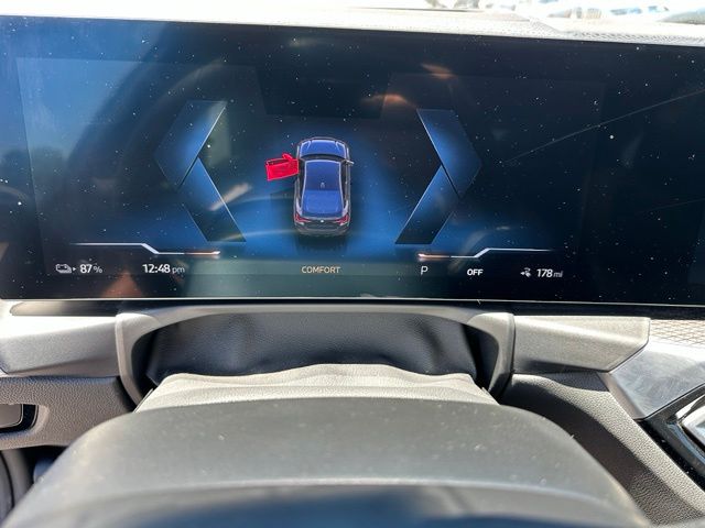 2023 BMW i4 M50 — photo 28 of 29