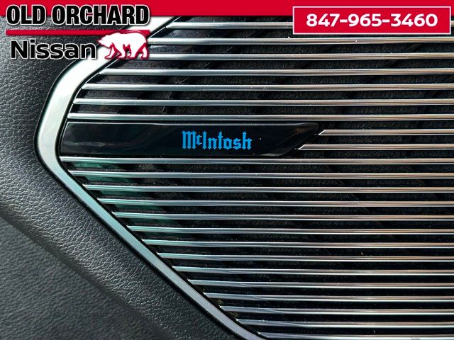 2022 Jeep Grand Cherokee Summit 4xe — photo 12 of 26