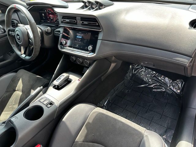 2025 Nissan Z Nismo — photo 11 of 26
