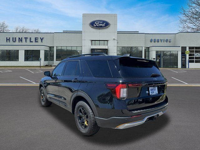 2026 Ford Explorer Tremor — photo 6 of 38