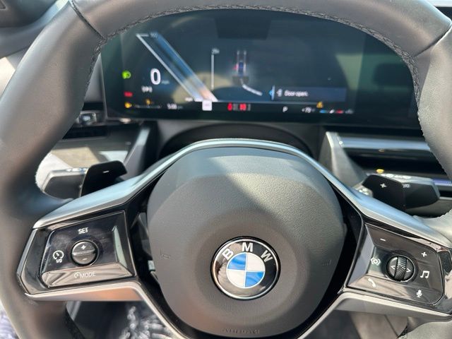 2025 BMW 5 Series 530i xDrive — photo 26 of 27