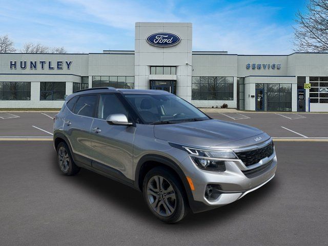 2022 Kia Seltos S — photo 4 of 24