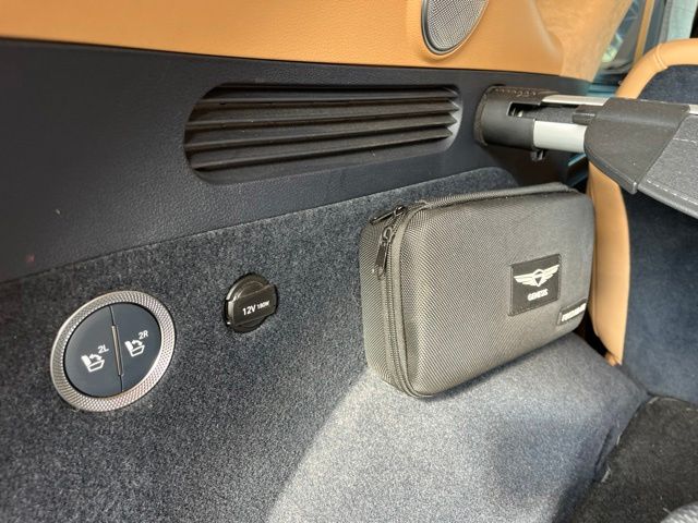 2023 Genesis GV80 3.5T — photo 11 of 38