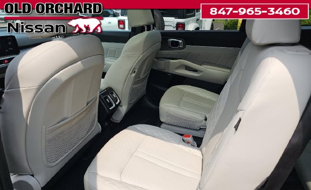 2025 Kia Sorento Plug-In Hybrid SX Prestige — photo 10 of 11