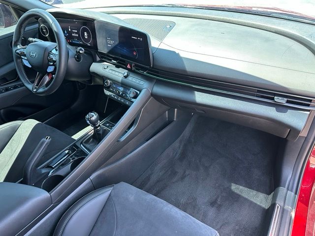 2024 Hyundai Elantra N Base — photo 10 of 29
