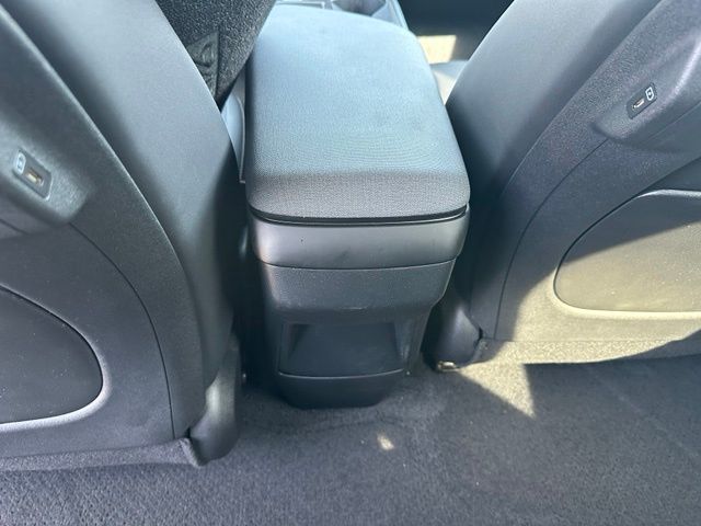 2024 Kia EV6 Wind — photo 16 of 31