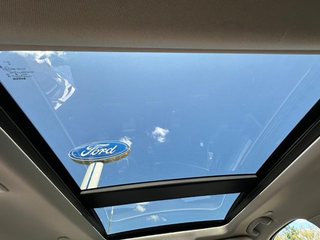 2024 Nissan Rogue Platinum — photo 15 of 30