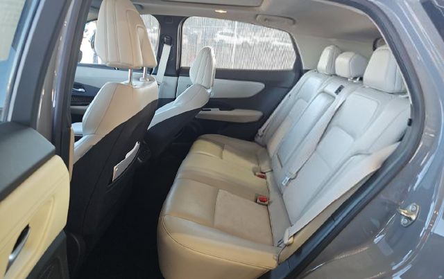 2024 Nissan Ariya Evolve+ e-4orce — photo 9 of 9