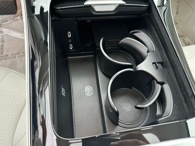2023 Mercedes-Benz EQE 350 SUV — photo 21 of 30