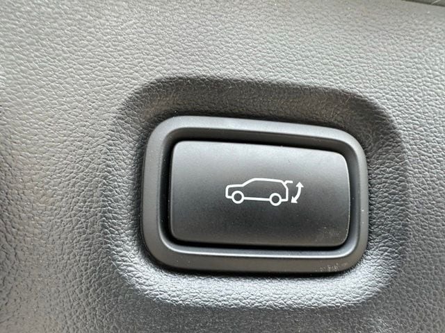 2024 Hyundai IONIQ 5 SEL — photo 10 of 29