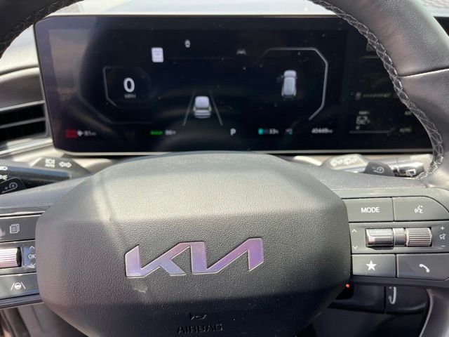 2024 Kia EV9 Land — photo 42 of 45