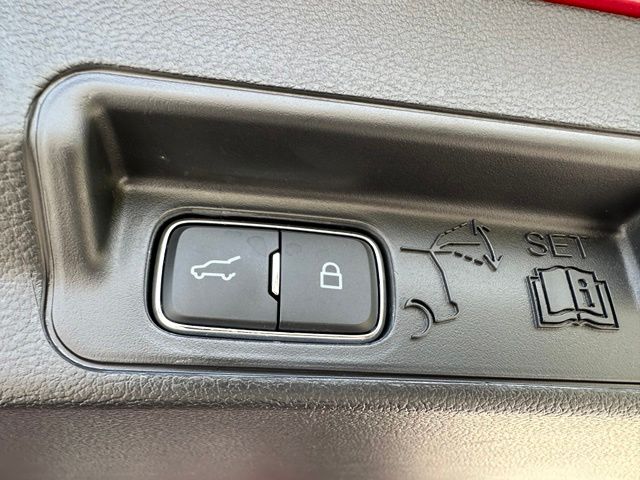 2026 Ford Explorer ST — photo 16 of 33