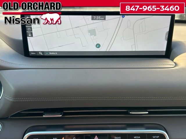 2023 Genesis GV80 3.5T — photo 17 of 23