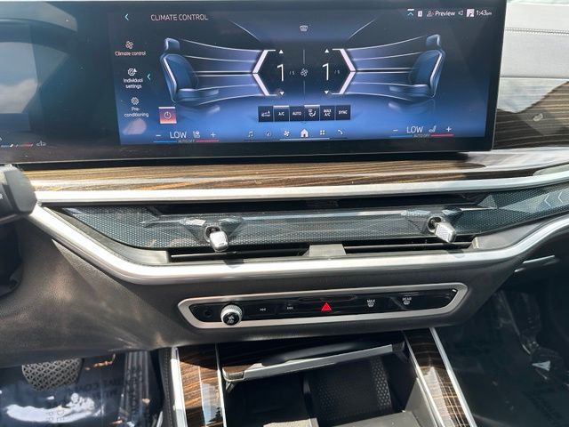 2025 BMW X5 xDrive40i — photo 26 of 31