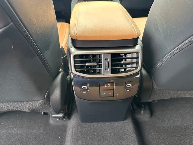 2023 LEXUS RX 350 Premium — photo 18 of 31