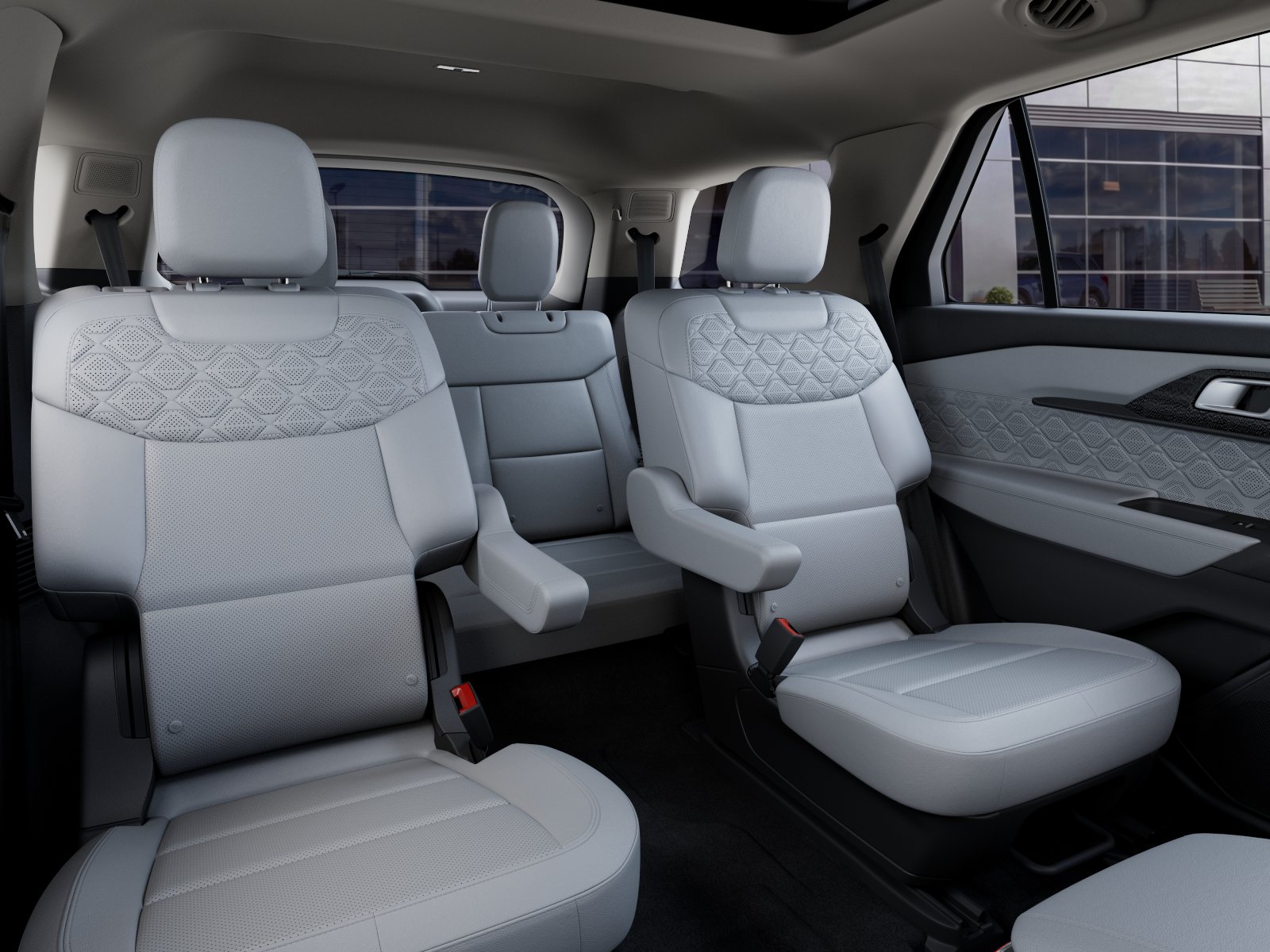 2027 Ford Explorer Platinum — photo 35 of 54