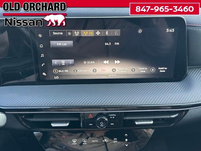 2025 Nissan Kicks SR — photo 13 of 21