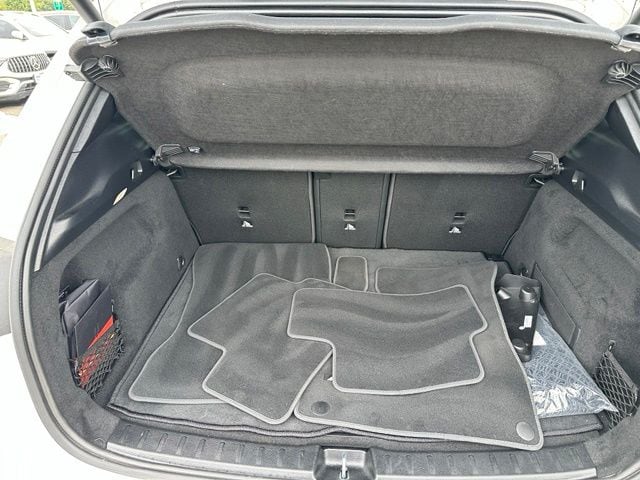 2025 Mercedes-Benz GLA GLA 35 AMG — photo 7 of 30