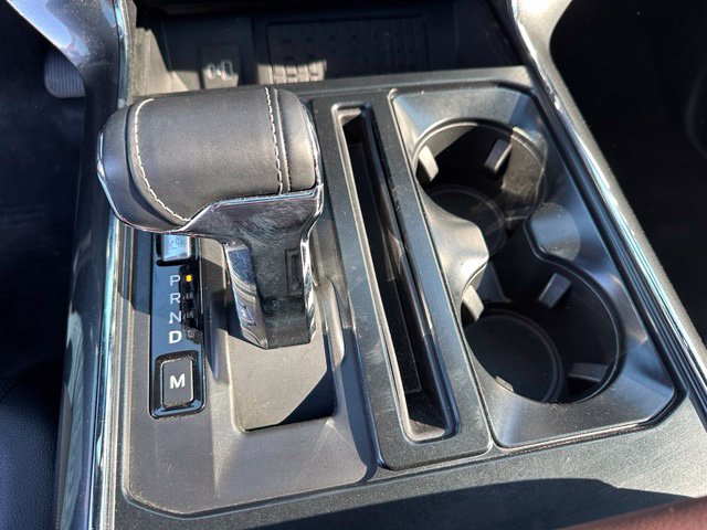 2023 Ford F-150 Lariat — photo 19 of 25