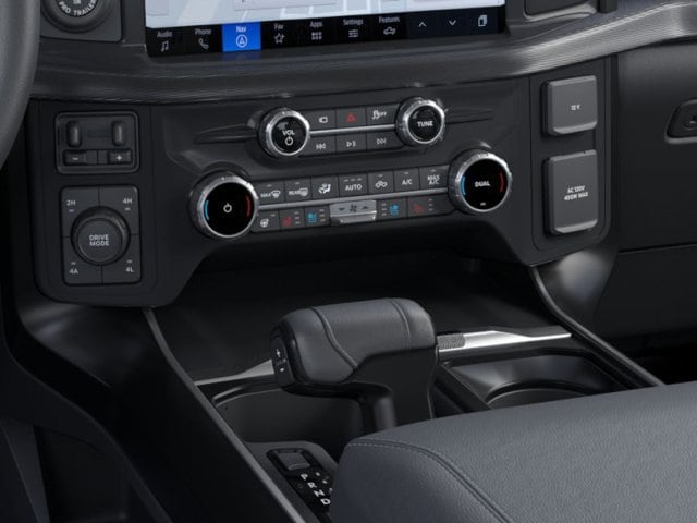 2026 Ford F-150 Lariat — photo 16 of 52