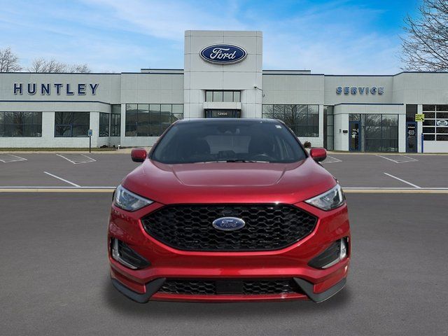 2023 Ford Edge ST-Line — photo 3 of 26