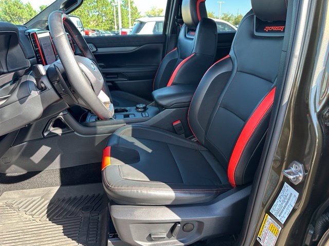 2025 Ford Ranger Raptor — photo 16 of 34