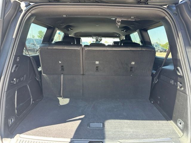 2024 Jeep Wagoneer Series II — photo 8 of 35