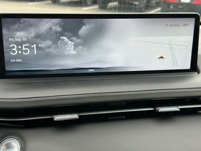 2023 Genesis GV70 3.5T Sport — photo 27 of 37