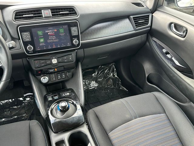 2025 Nissan Leaf SV Plus — photo 15 of 28