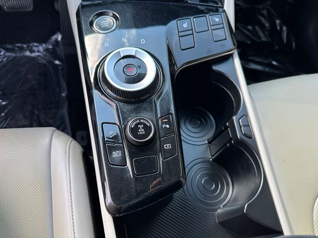 2024 Kia Sportage Hybrid EX — photo 24 of 31